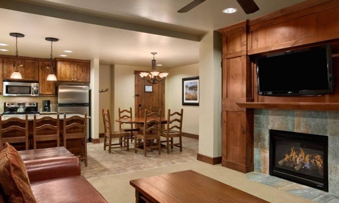 Breckenridge Complejo | Breckenridge Grand Lodge Peak 7 Ski In / Ski Out Condominio de lujo - Semana de Año Nuevo!
