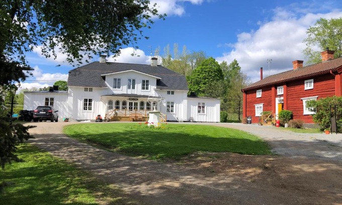 Bredsjo Cama Y Desayuno | Bredsjö Gamla Herrgård White Dream Mansion