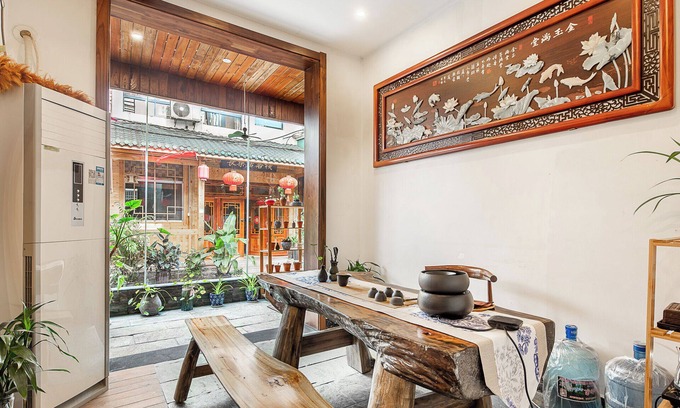 Yongding Hotel | Breeze & Alley Inn