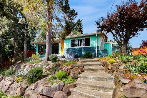 Lawton Park Casa | Breeze in the Trees