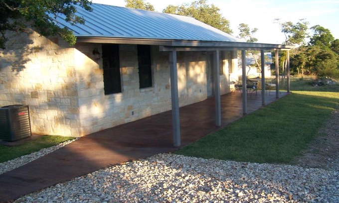 Fredericksburg Cama Y Desayuno | Breezy Hills Cottages - Hill Top Cottage