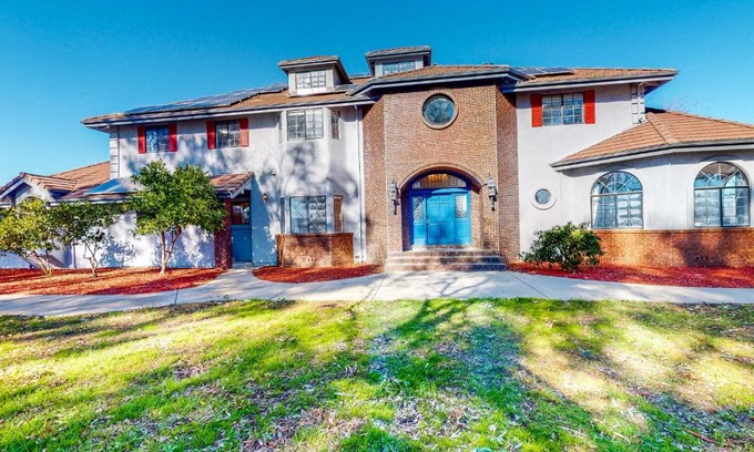 Brentwood Casa | Brentwood Estate