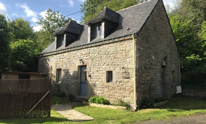 Locoal-Mendon Casa | Breton cottage in the countryside, calm & comfort