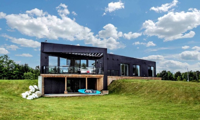 Grey Highlands Apartamento | Brewster`s Lake Escape | Lakefront in Singhampton