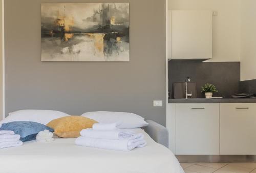 Dervio Apartamento | Brezza del lario Monolocale con giardino by Varenna Holidays