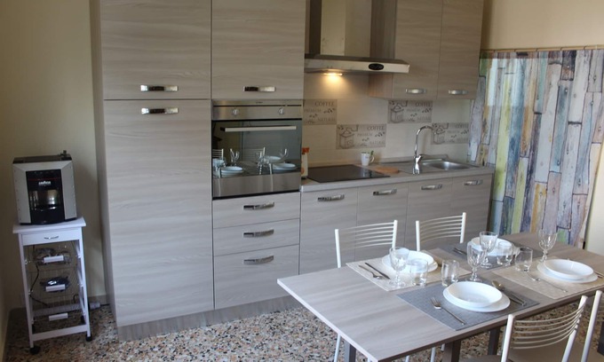 Barbarano Apartamento | "Brezza di Lago" Ferienwohnung - Barbarano di Salò