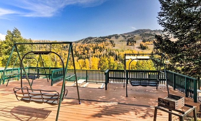 Brian Head Apartamento | Brian Head Mountain Retreat < 1 Mi to Ski Resort!
