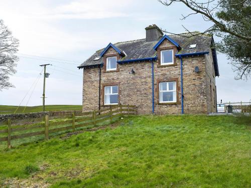 Newton Stewart Casa | Brick Cottage 1-Uk13674