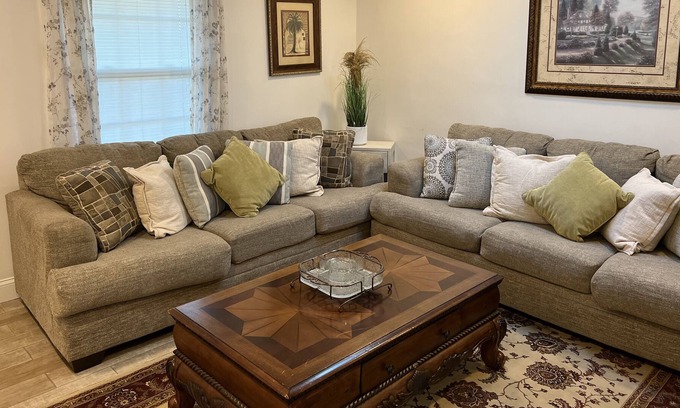 Wright Casa | Brick House Brick House is a beautifully remodeled 5-bedroom 2-bathroom home..