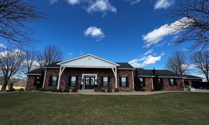 Ohioville Casa | Brick Ranch in Country Setting