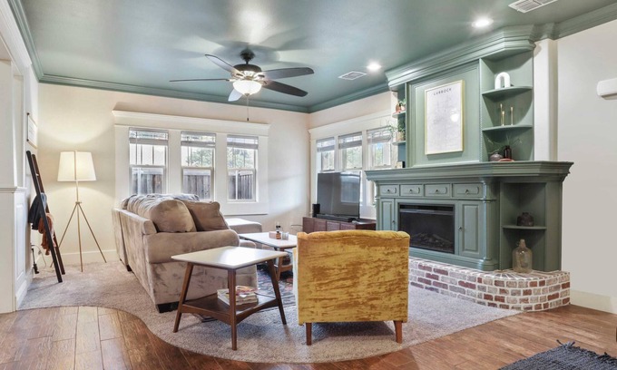 South Overton Casa | Brick Road Retreat - 3BR/2BA - Walk to Tech