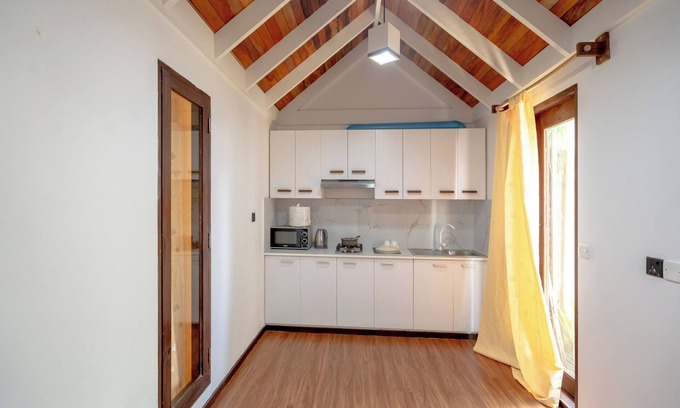 Rasdhoo Cama Y Desayuno | Brickwood Ganduvaru