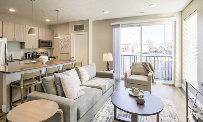 McKinney Apartamento | Bridge At McKinney Apartments By Barsala