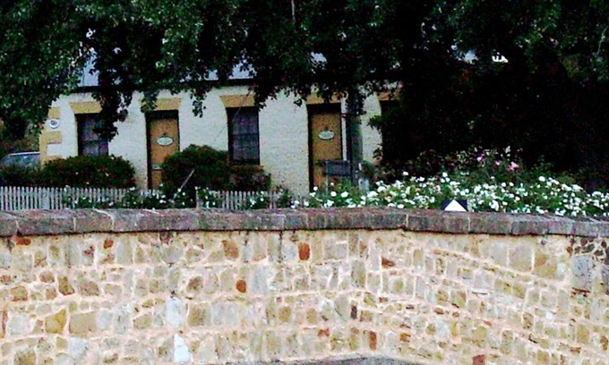 Richmond Cabaña | Bridge Cottage