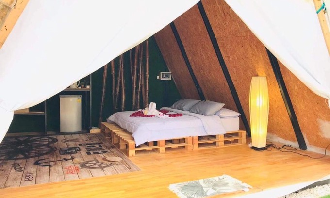 Phanom Otro | Bridge Hill Cafe Glamping