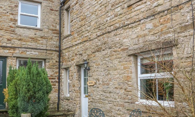 Hawes Casa | Bridge House
