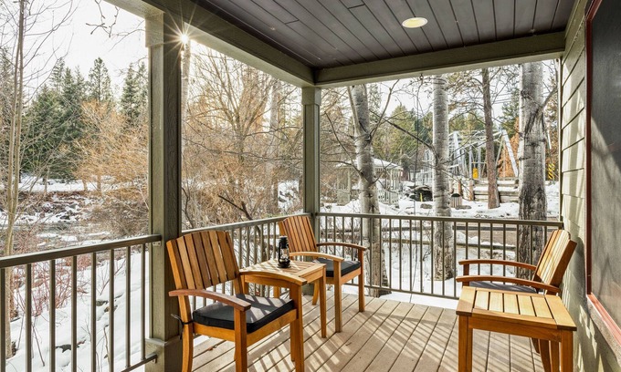 Bigfork Cabina | Bridge Street Cottages