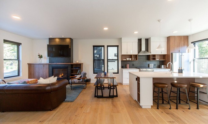 Bozeman Condominio | Bridger Pines Two: Bridger Bowl Chalet