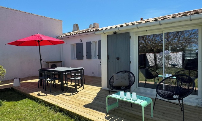 Saint-Clement-des-Baleines Casa | Casa con gran jardín cerrado cerca de la playa.