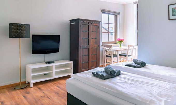 Warnemuende Apartamento | Brigg Summary: Comfor