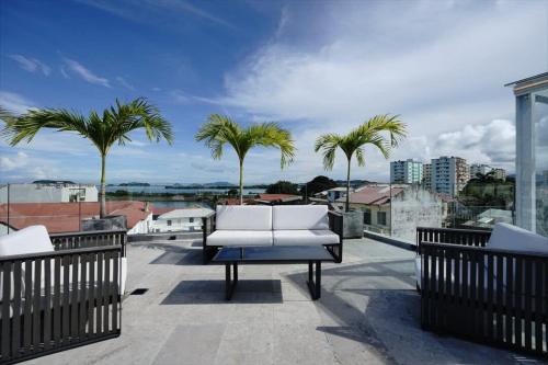 Casco Viejo Apartamento | Bright 1BR With Pool In Casco Antiguo