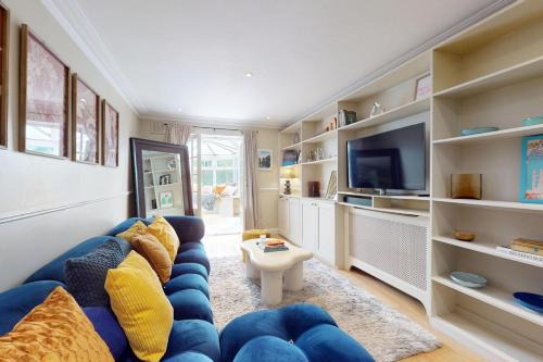 Hackney Wick Apartamento | Bright 2 Bed With Patio & Backyard on Victoria Park