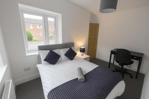 Cribbs Causeway Casa | Bright 3-Bedroom Home Near Cribbs Causeway, Bristo