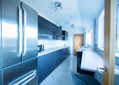 Ely Casa | Bright & Airy 4x Bed House with Parking