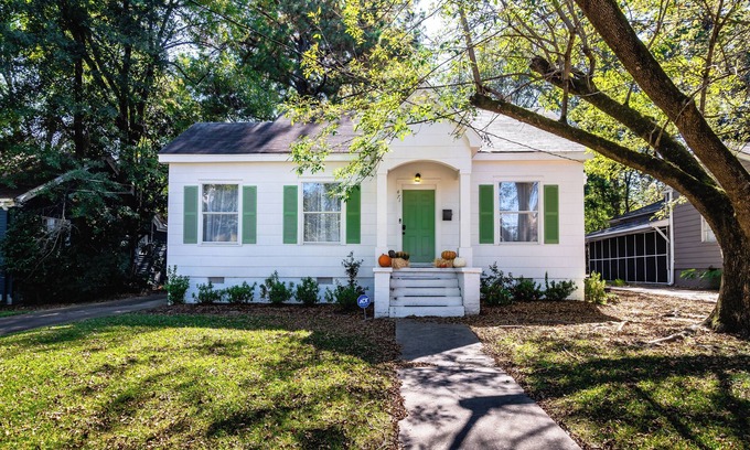 Fondren Casa | Bright and Airy in the Heart of Fondren!