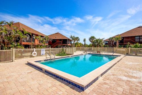 Sanibel Casa | Bright and Breezy Poolside Escape on Sanibel Island