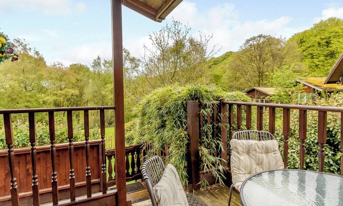 Horton Chalet De Esquí | 2 bedroom accommodation in Nr Leek