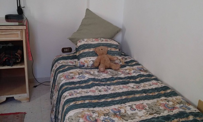 Bardo Cama Y Desayuno | Chambre lumineuse et confortable pour fille