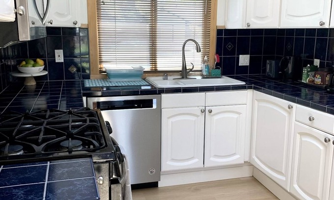 Overlook Casa | Bright and cozy home 5min from DT Walnut Creek