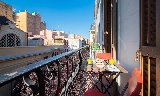El Poble-sec Apartamento | Luminoso acogedor en Poble sec