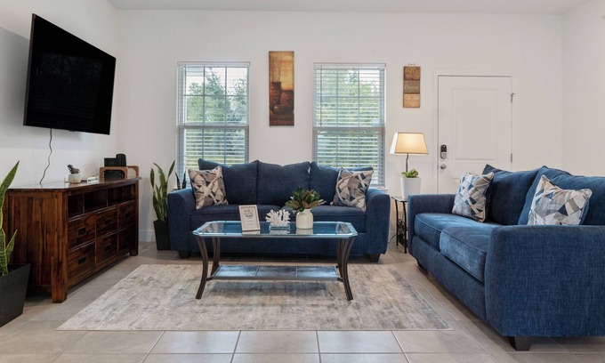 Ocala Casa | Bright and Quiet New Fully Furnished 3-bedroom home in Ocala with AC, WiFi