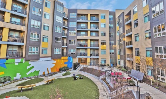 Fairfax Apartamento | Bright and Spacious 1BR Fairfax Free Parking
