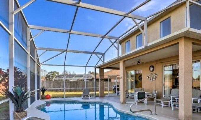 Crescent Lakes Casa | Bright and Spacious 6 BR Disney Area Villa with Pool and Game Room