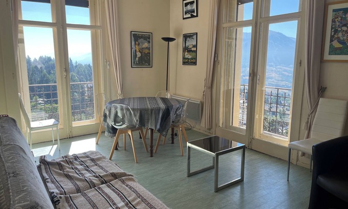 Font-Romeu-Odeillo-Via Apartamento | APARTAMENTO Grand Hotel Residencia Cauterets