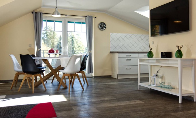 Burg-Dorf Apartamento | Bright apartment with balcony, centrally located