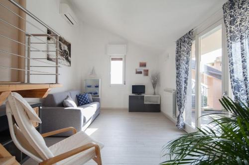 Cinque Terre Apartamento | Bright Attic in Monterosso with Sea View Terrace