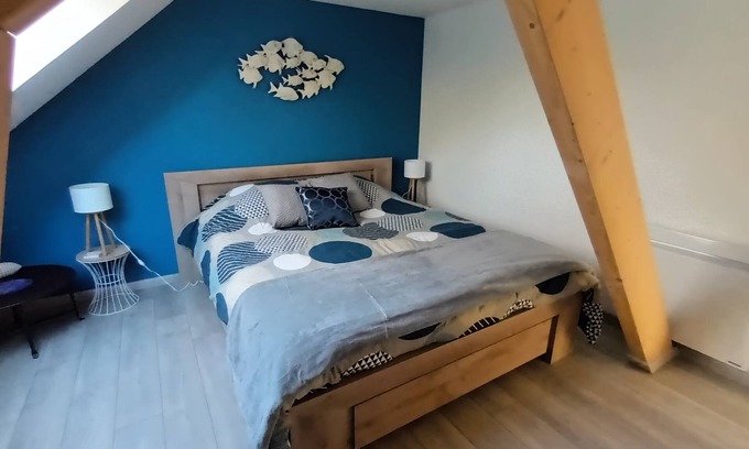 La Baule-Escoublac Apartamento | Bright, atypical apartment 3km from the Bay of La Baule
