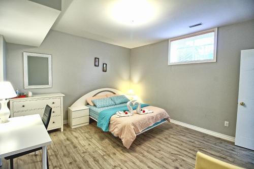Thornhill Casa | Bright Basement & Private Bathroom, free Parking