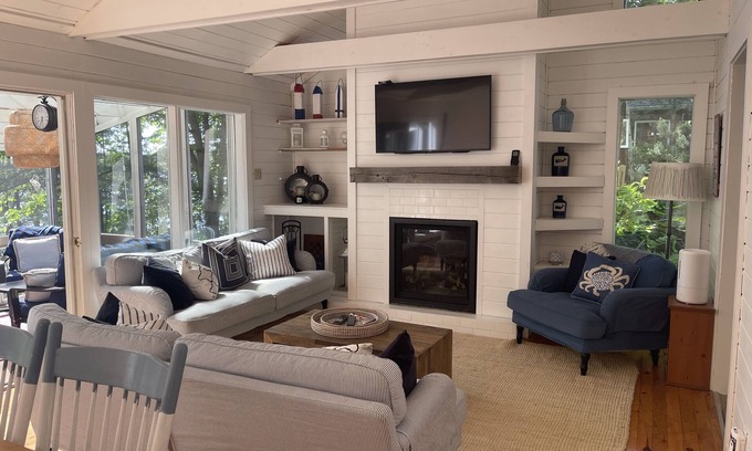 Highlands East Cabaña | Recientemente renovado Paudash Lake Cottage