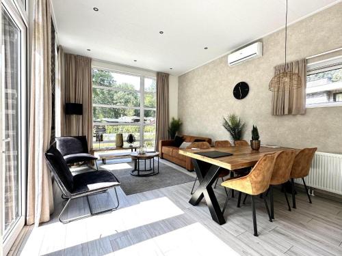 Bosgebied Hoenderloo Casa | Bright Chalet in Nature Park, cleaning included