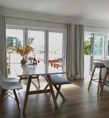 Greenlane - Ellerslie Casa | Bright & Comfy Stay in Newly Renovated Home with parking