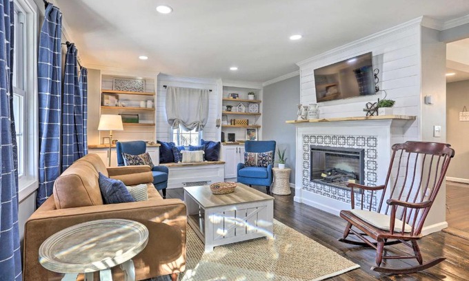 Cornwall-on-Hudson Casa | Bright Cornwall-On-Hudson Vacation Rental!