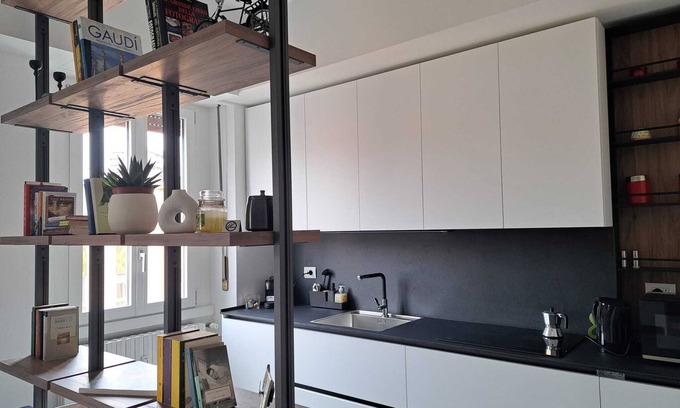 Ripamonti Corvetto Apartamento | Bright Cosy apartments with a parking 10 mins from Duono