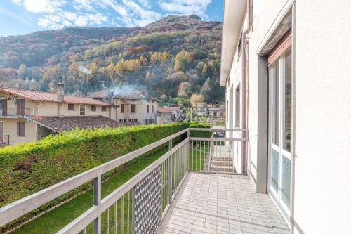 Barni Apartamento | Bright & Cosy Apartments with Balcony