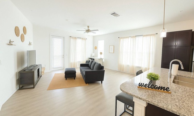Leander Apartamento | Bright & Cozy 1BHK with 1.5 Baths in Leander