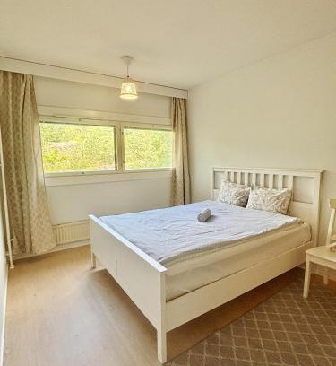 Itainen District Casa | Bright Cozy Private Rooms 3min to Metro